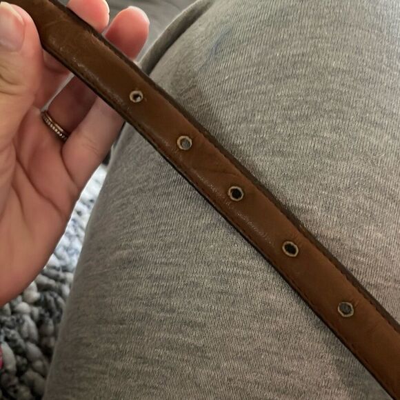 Women’s Vintage Brown Leather Thin Coach Belt 28” - Picture 3 of 3